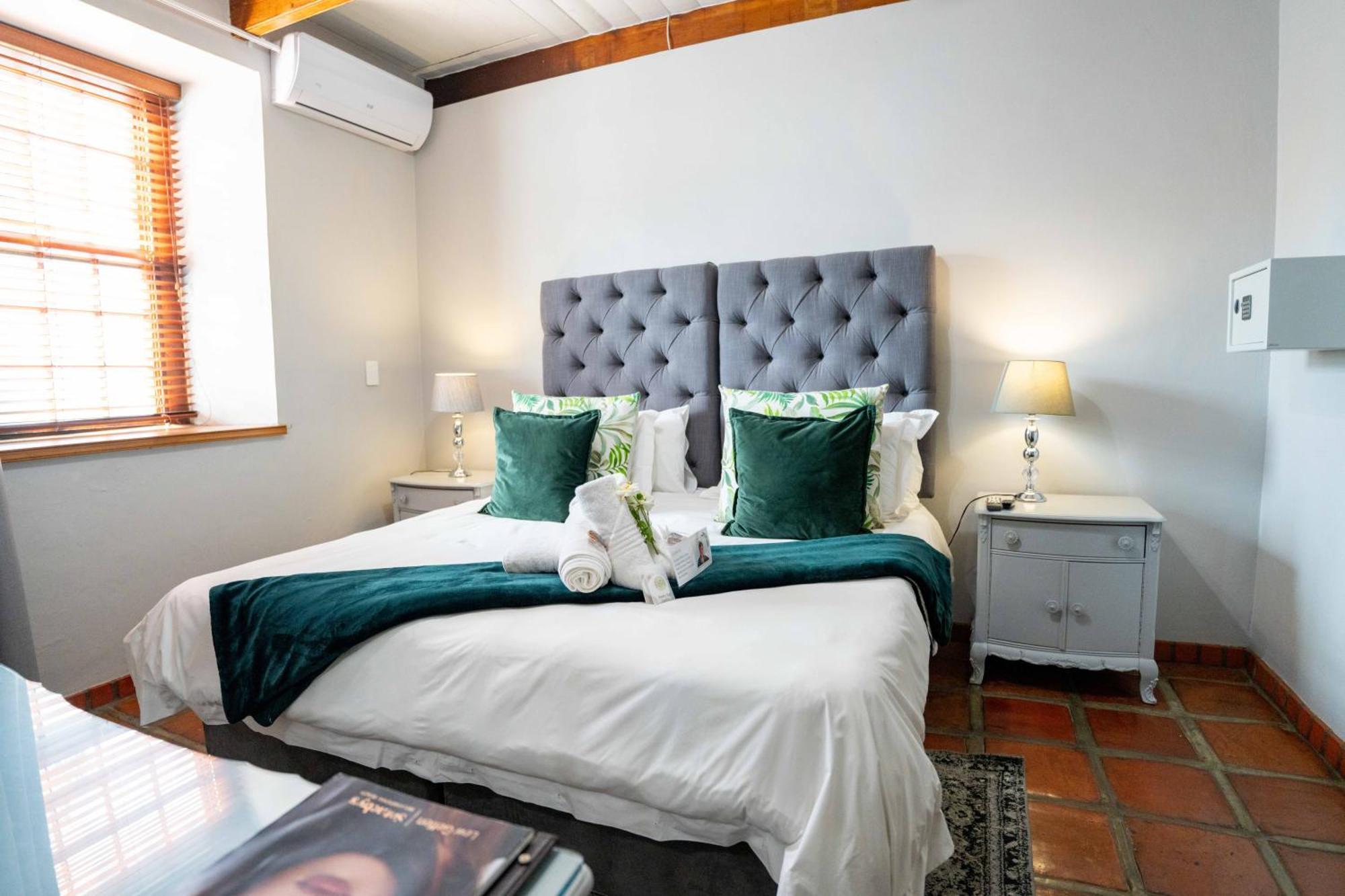 Olive Tree Lodge Paarl Exterior photo