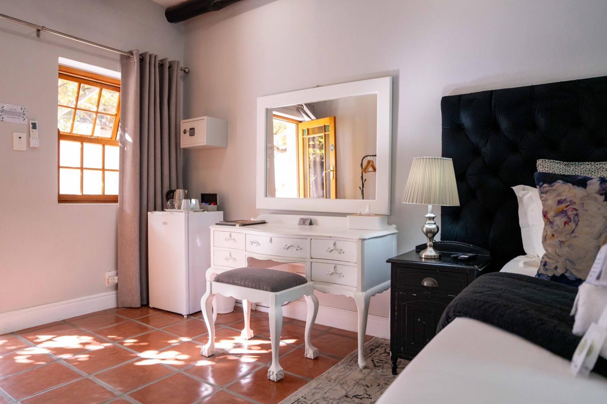 Olive Tree Lodge Paarl Exterior photo